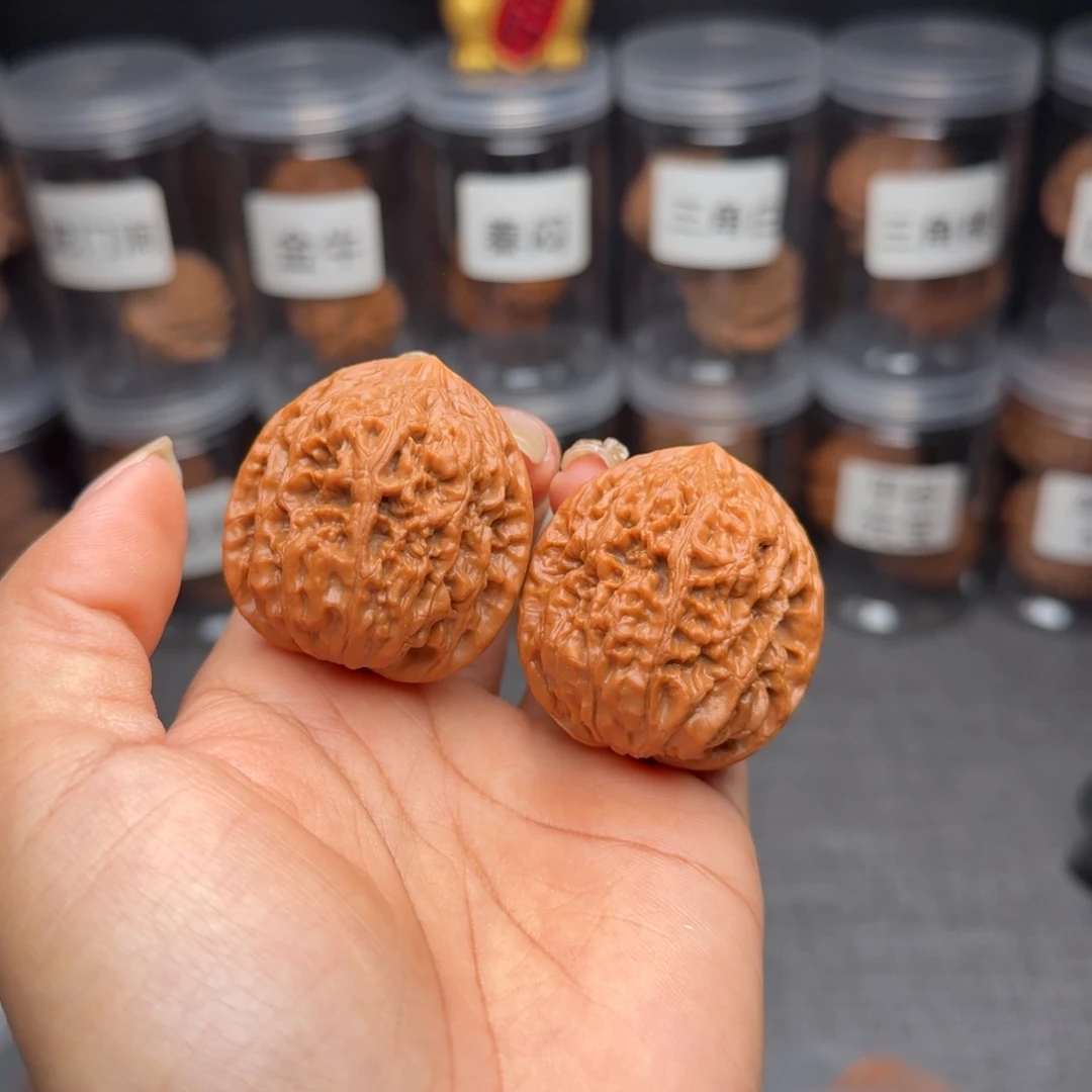 文玩核桃把件凤凰台