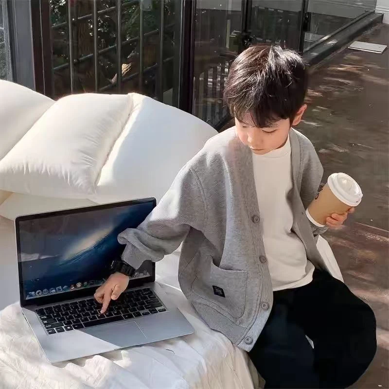 502091童装男童外套2025春款儿童开衫休闲潮酷外搭男孩帅气上衣潮