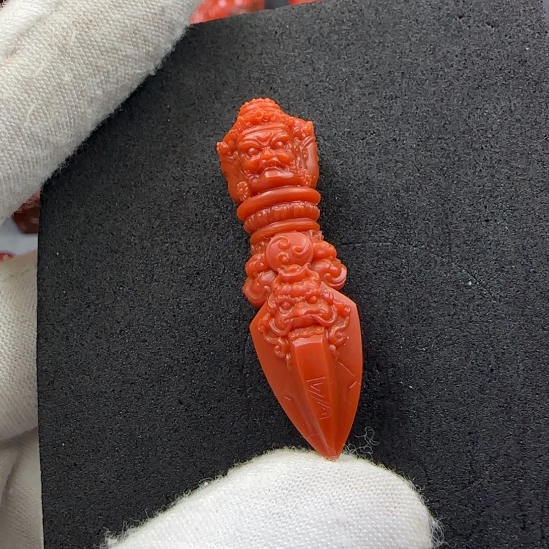 木***丶南红玛瑙未镶嵌雕件