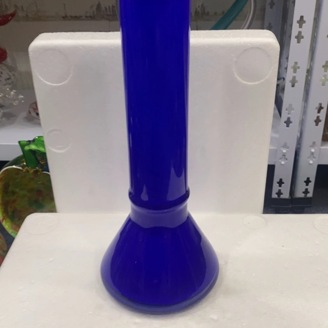 琉璃克莱因蓝花瓶