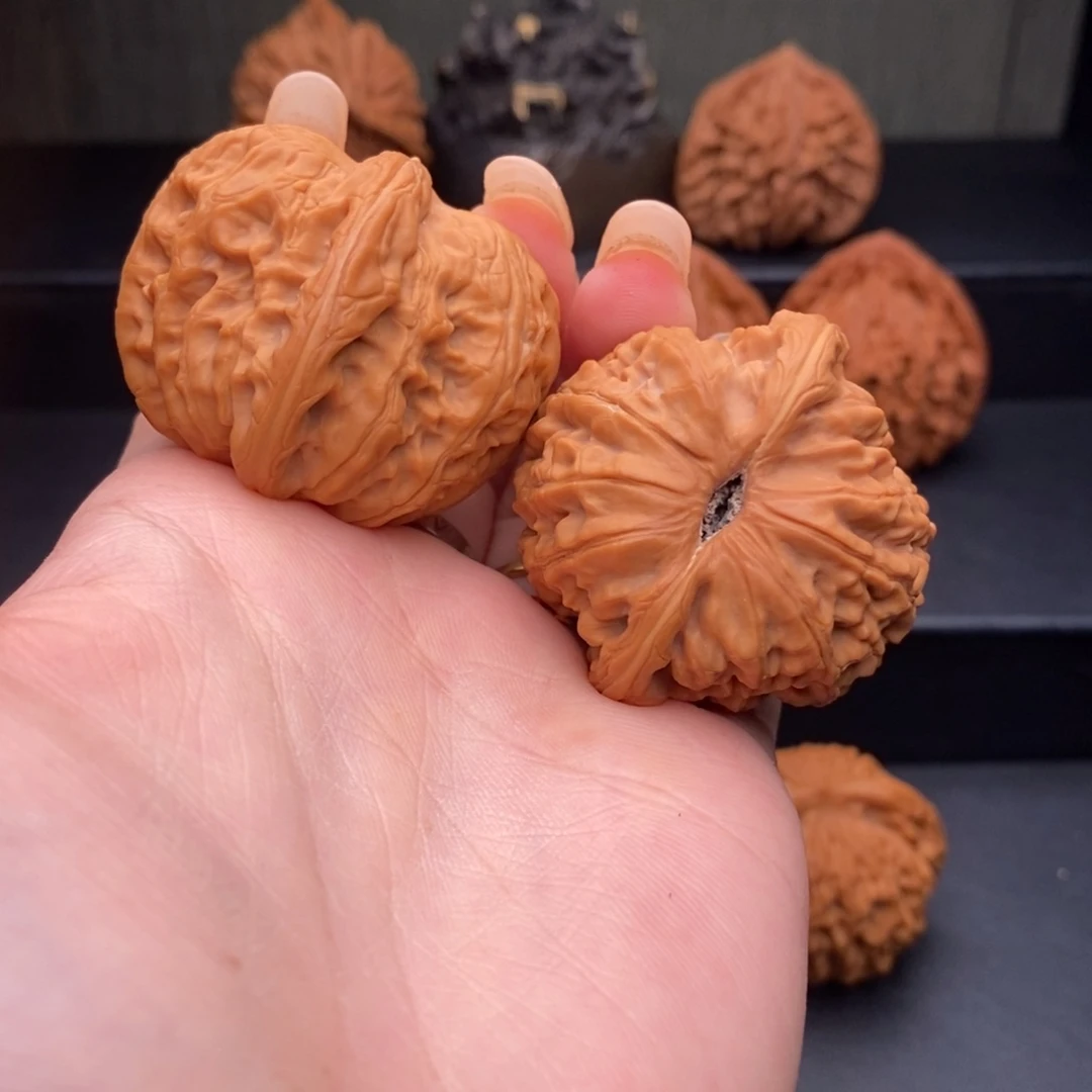 文玩核桃把件成**天元宝41