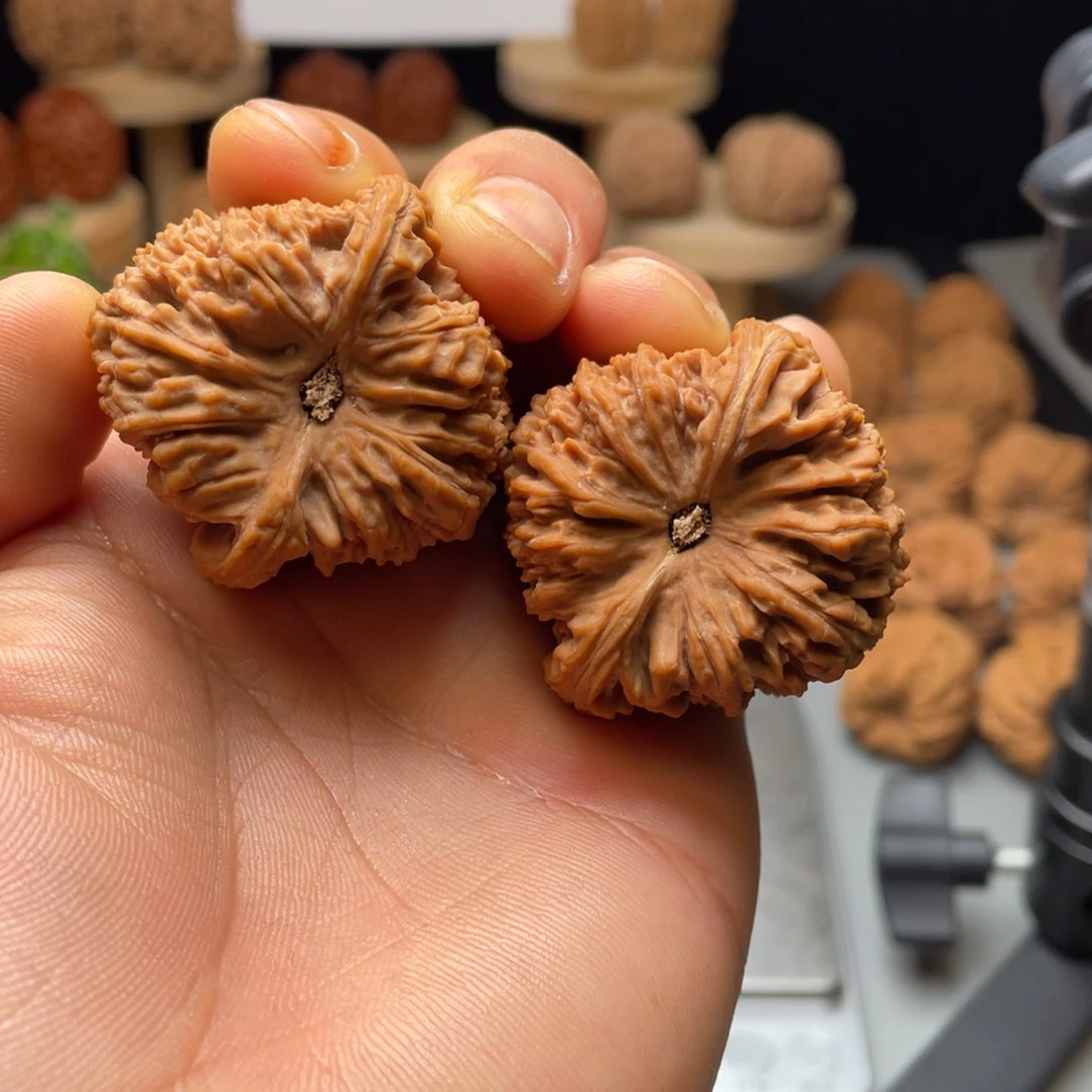 【闪购商品】把件文玩核桃