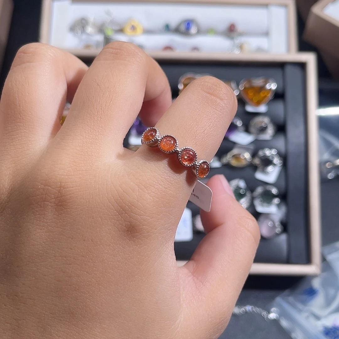 银S925镶嵌戒指水晶…**棠