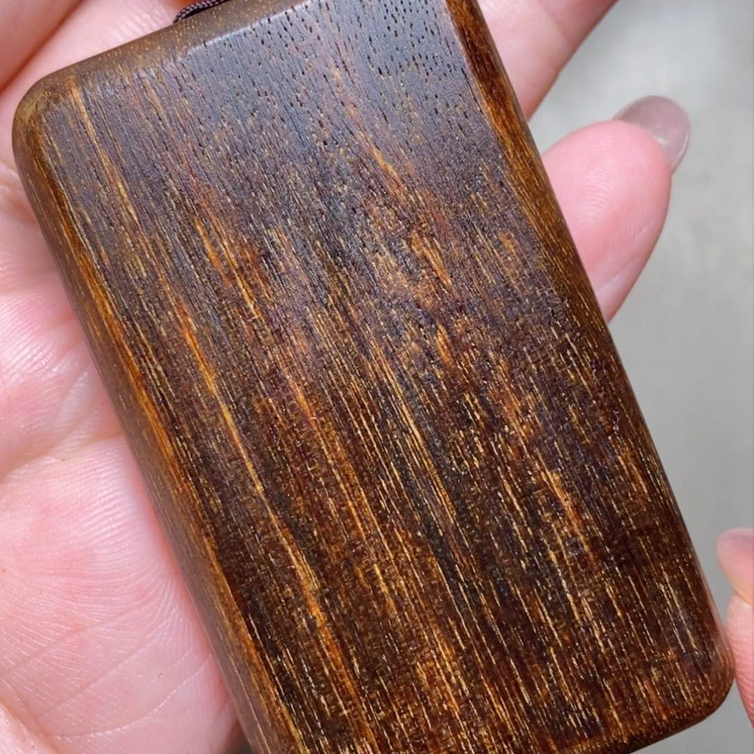 沉香木手串越南芽庄白棋楠金丝玉化吊坠