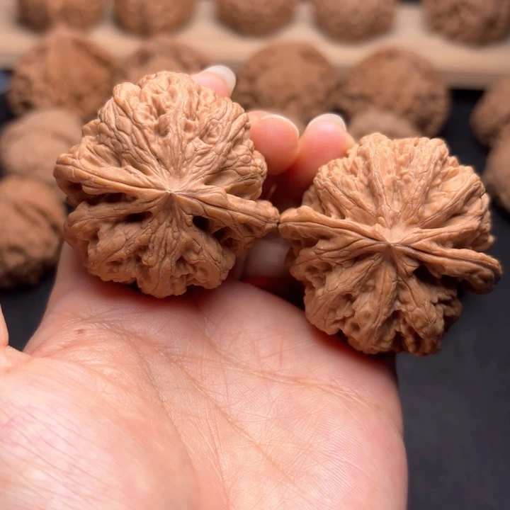 文玩核桃把件43粗筋