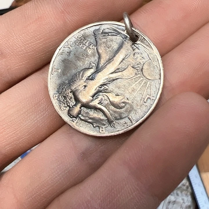 名仁中古欢迎大家一**顺