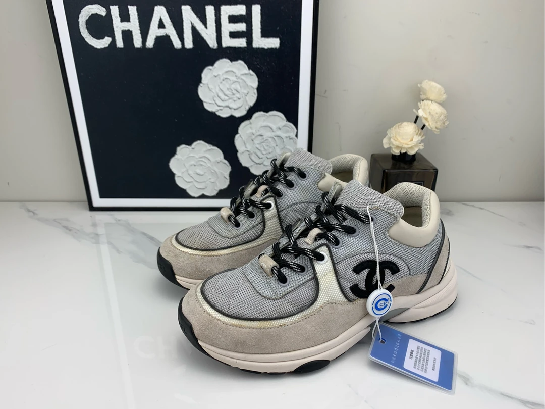 95新 Chanel/香奈儿 拼接运动鞋 36.5码/mg00346