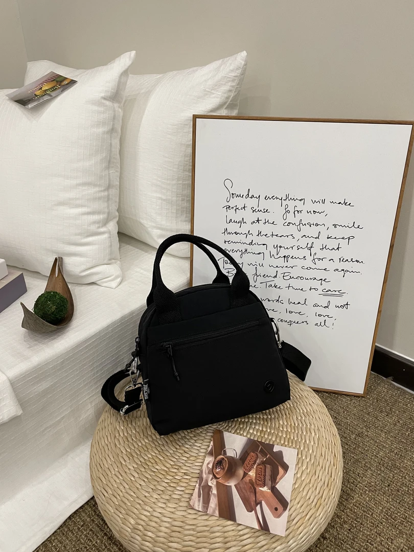 115-09时尚经典手拎单肩斜挎小包包轻便男女包