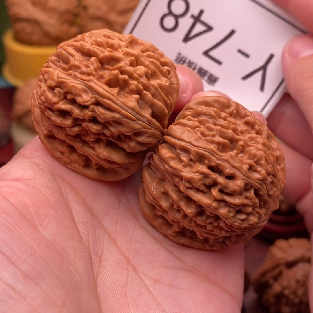 文玩核桃把件汉高楼40