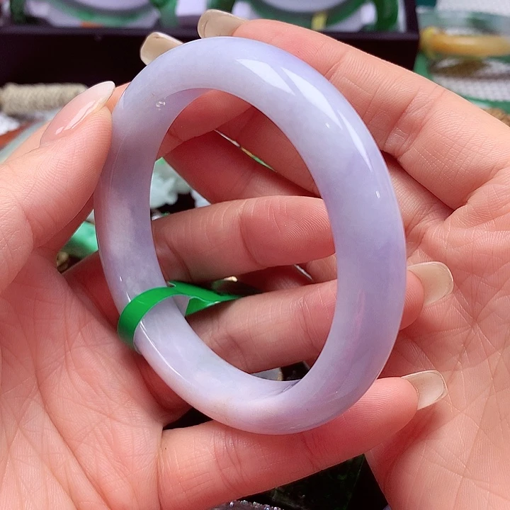 翡翠未镶嵌手镯翡翠