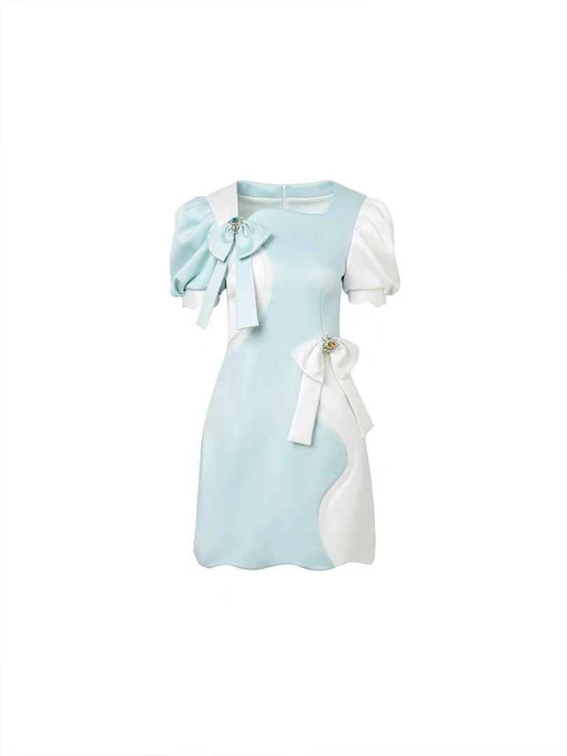 OCMY【品牌直营】新款白鹿同款蓝白拼接蝴蝶结泡泡袖连衣裙Y25Q2325