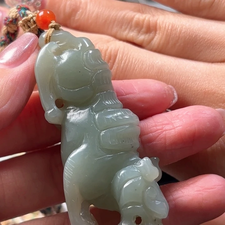 和田玉挂件未镶嵌貂***9