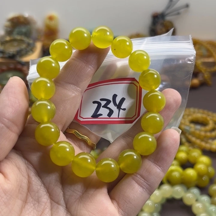 未镶嵌蛇纹石玉手链