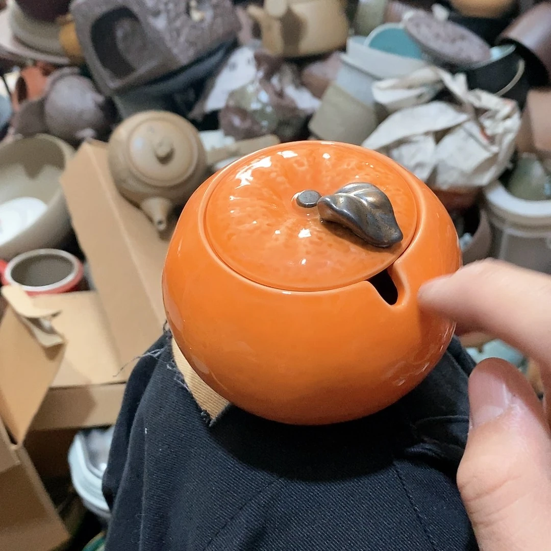 瓷片荷花绽放了我去海边了……粗心