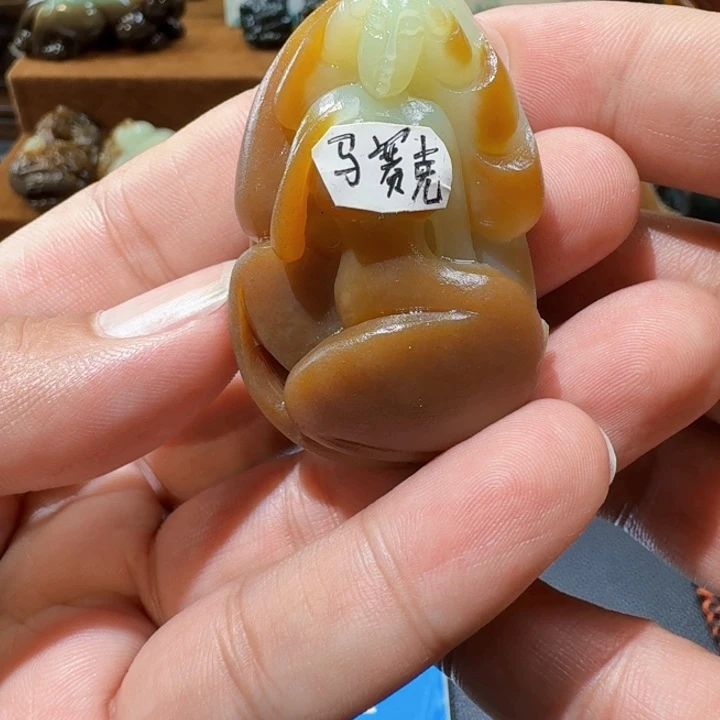 未镶嵌和田玉挂件