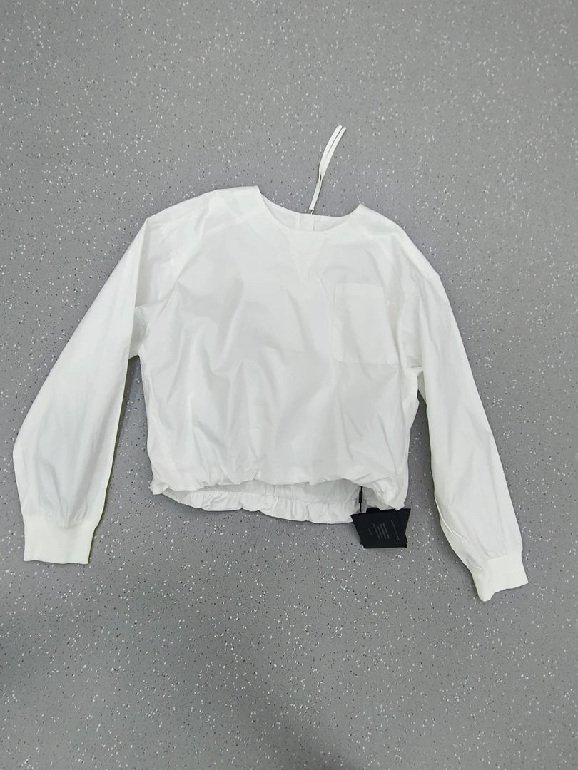 春款薄料长袖小衫