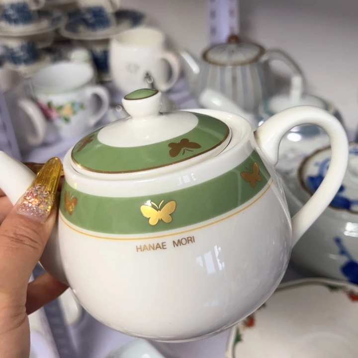 盖碗李*瓷器直播放漏中