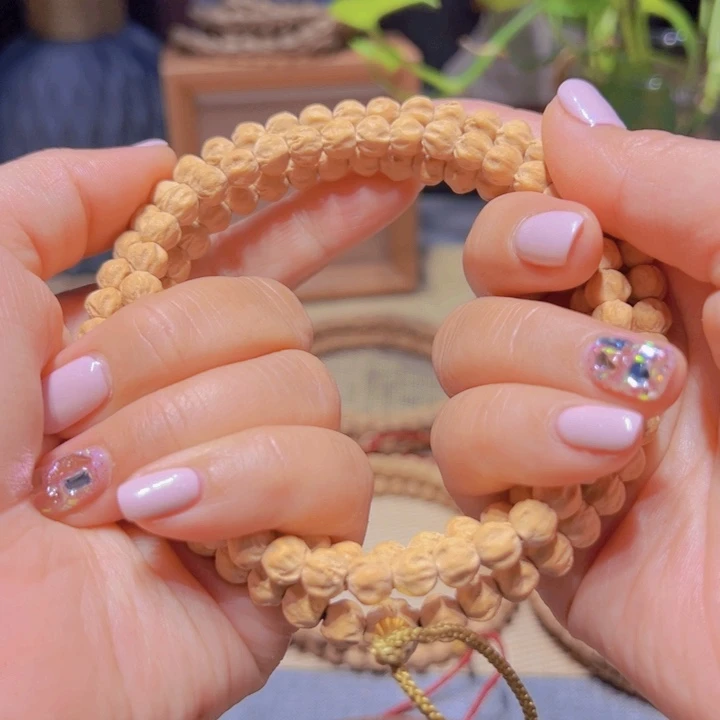 牙****吊坠柏香籽/百香籽