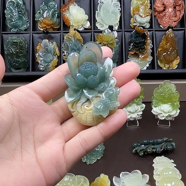 蛇纹石玉未镶嵌吊坠(不含链)
