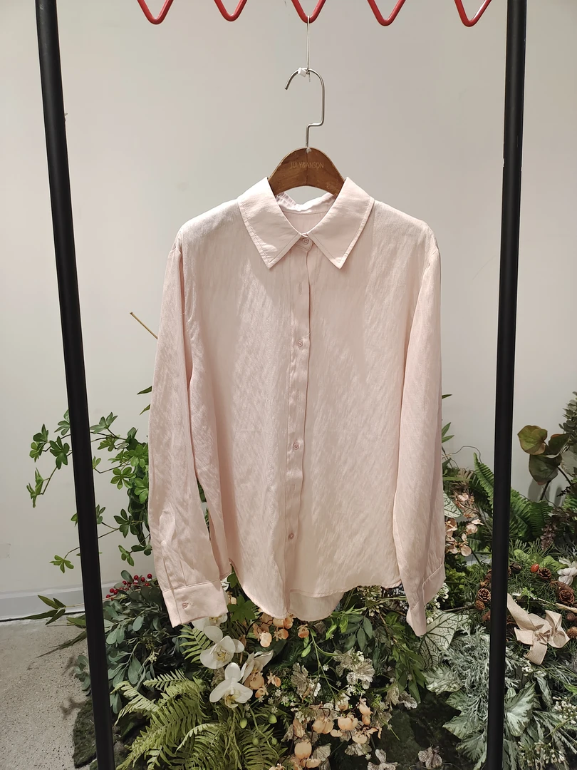 小丽衣橱粉色防嗮衬衣