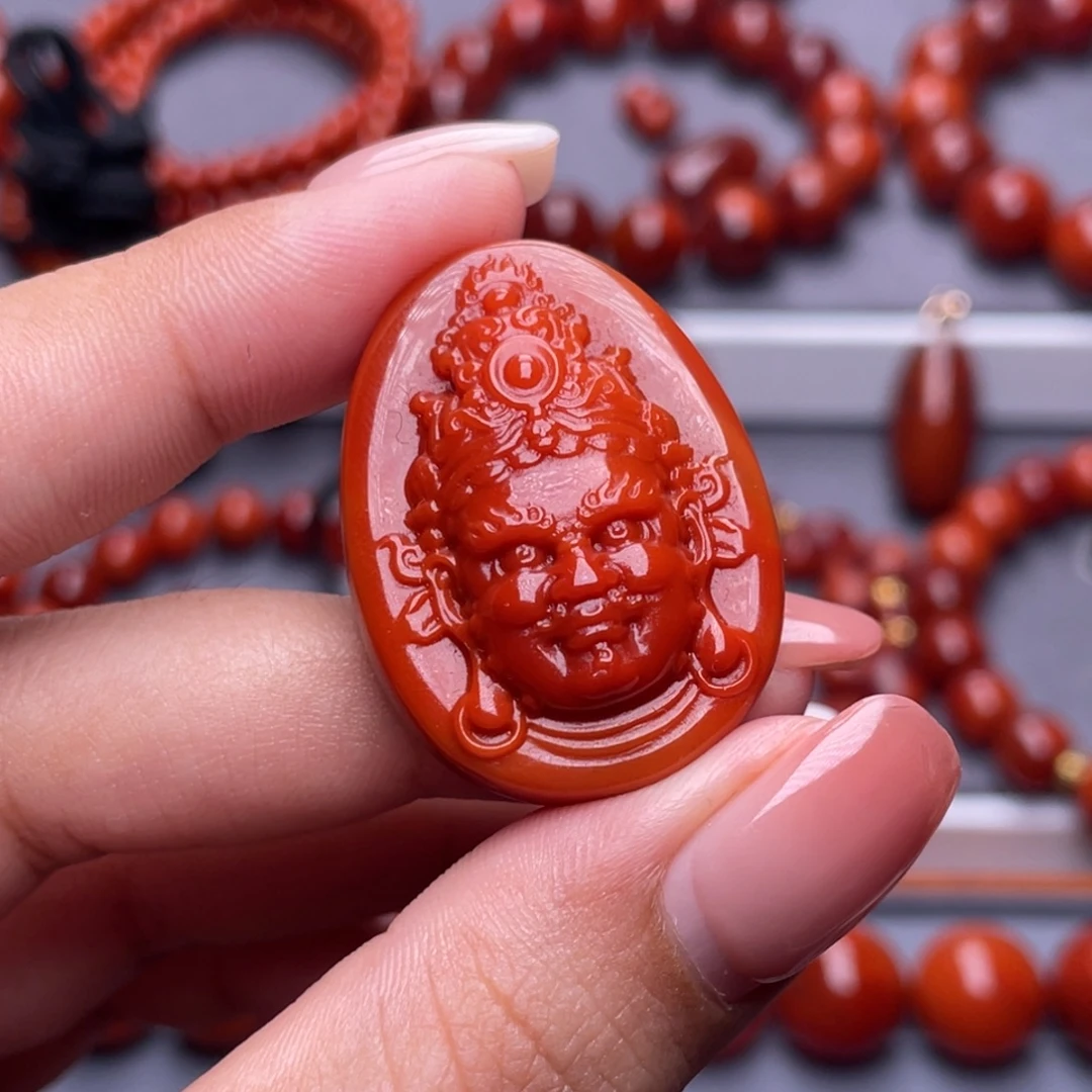 南红玛瑙其他未镶嵌原矿）34✖️25✖️10瓦西双色满肉黄财神无事牌