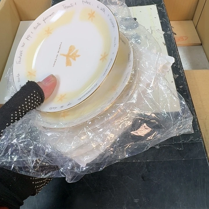 紫砂提前预祝大家新年快乐吃****心