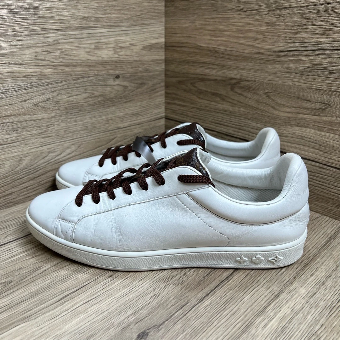 90新 LouisVuitton/路易威登 Monogram 棕老花鞋舌小白鞋 41码