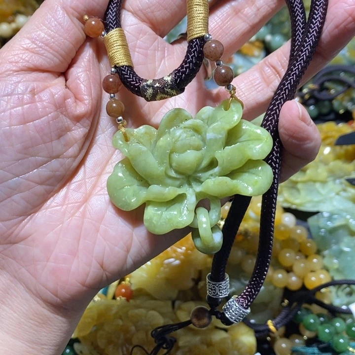 岫玉岫玉吊坠未镶嵌