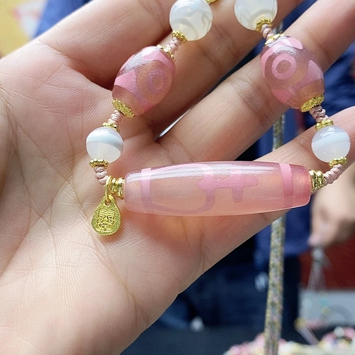 玛瑙/玉髓颈饰合金