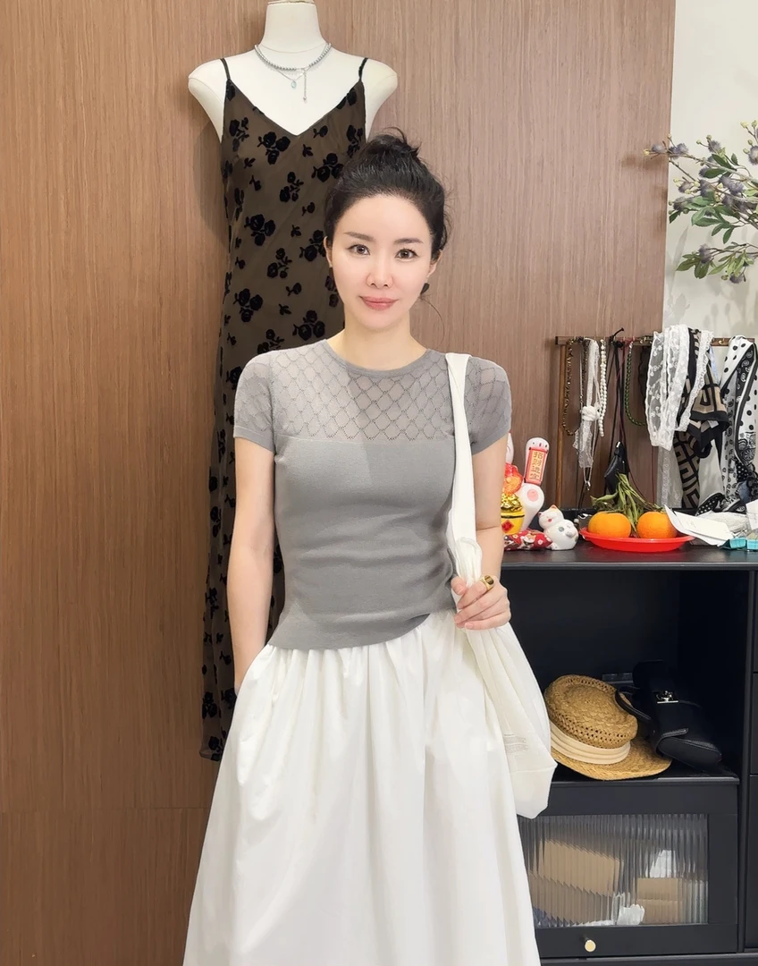 鑫燃KIKI 小众温柔感百搭显瘦T恤 5155 WU