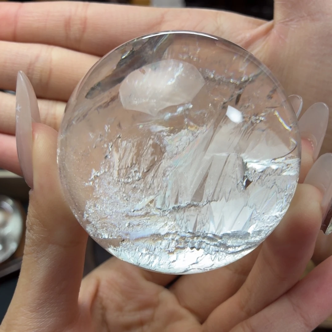 归****水晶未镶嵌珠宝半成品60.4mm