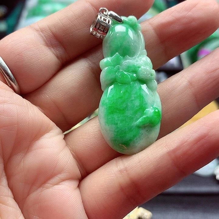 颈饰银S925镶嵌翡翠翡翠