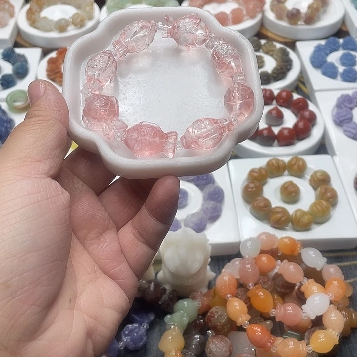 石英质玉（非洲翠）合金手串