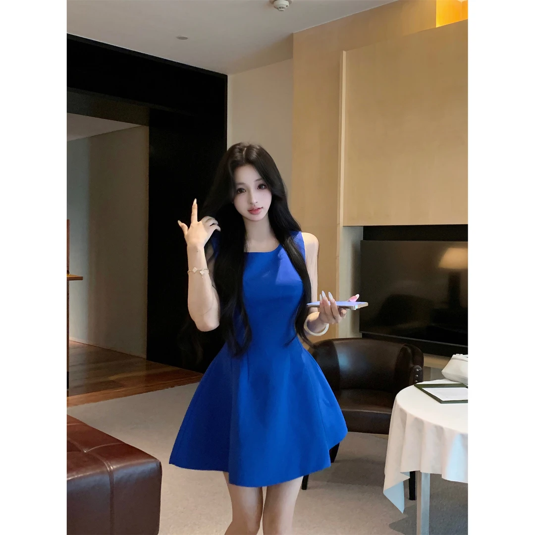 优雅贵气感圆领蓝色收腰背心连衣裙女法式气质小个子生日礼服短裙