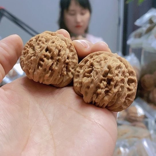 【闪购商品】把件文玩核桃41.5四座楼