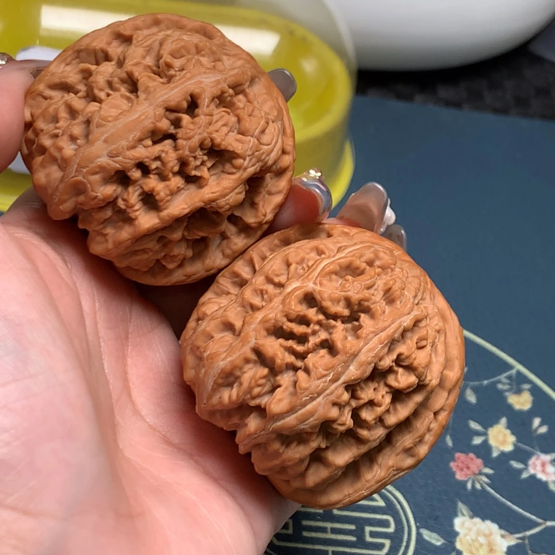 东***方把件文玩核桃48-16612-8