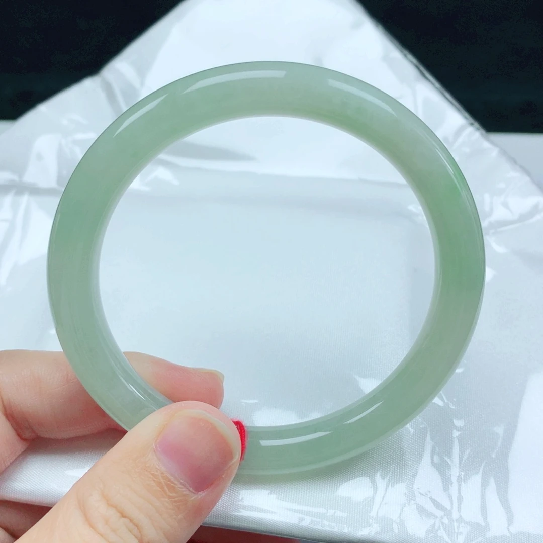 翡翠手镯未镶嵌57