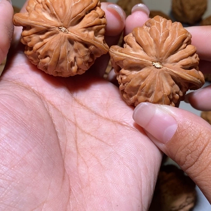 闲***。手串/手链核桃凤凰台