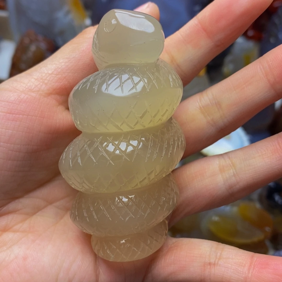 玛瑙/玉髓手把件未镶嵌