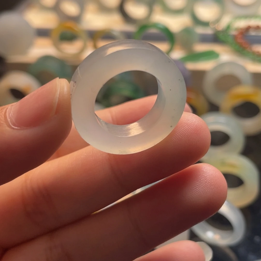 未镶嵌定制翡翠  白冰