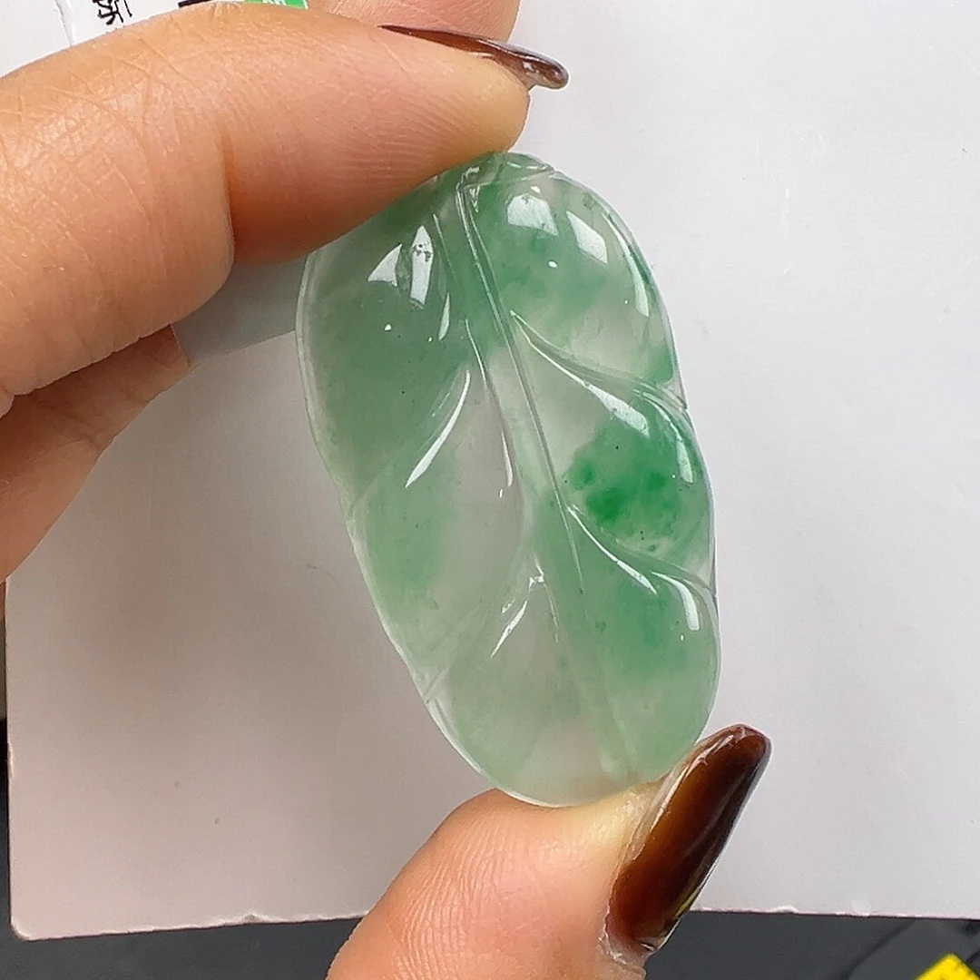 未镶嵌手镯石英质玉