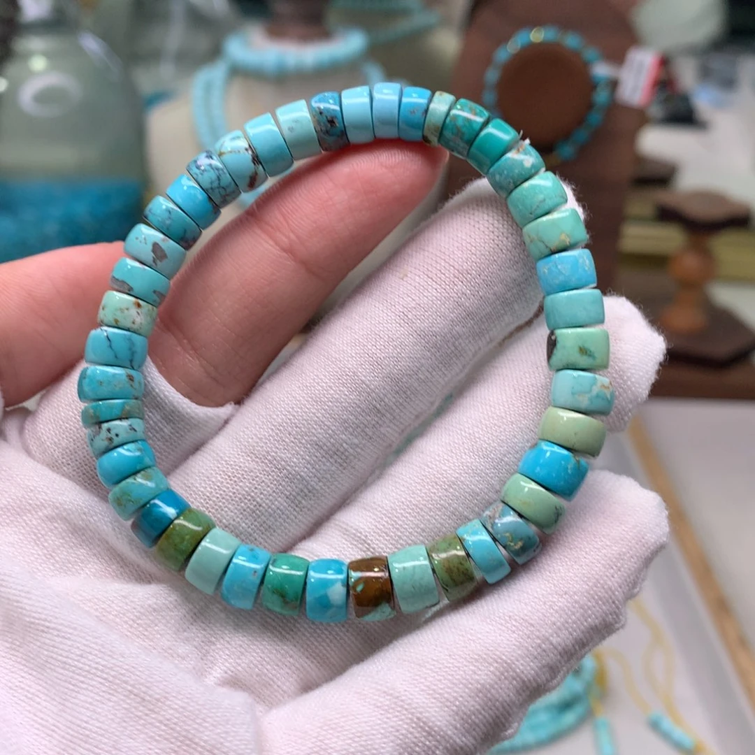 绿松石配饰未镶嵌