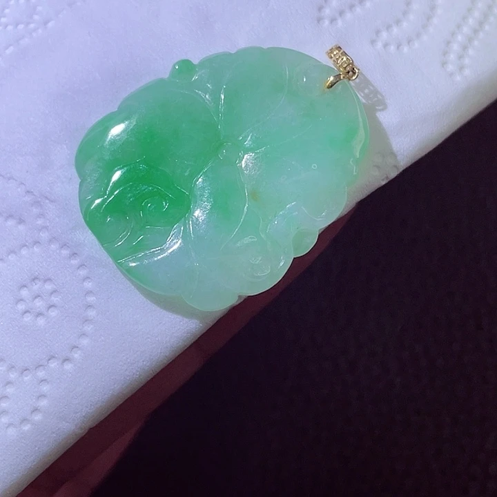 颈饰18K金镶嵌翡翠翡翠
