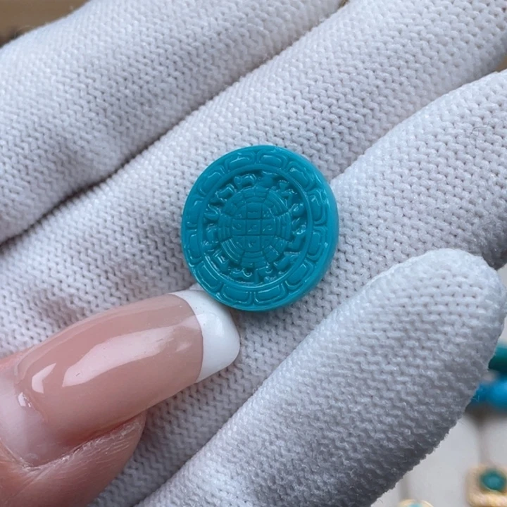 绿松石未镶嵌珠宝奇石17