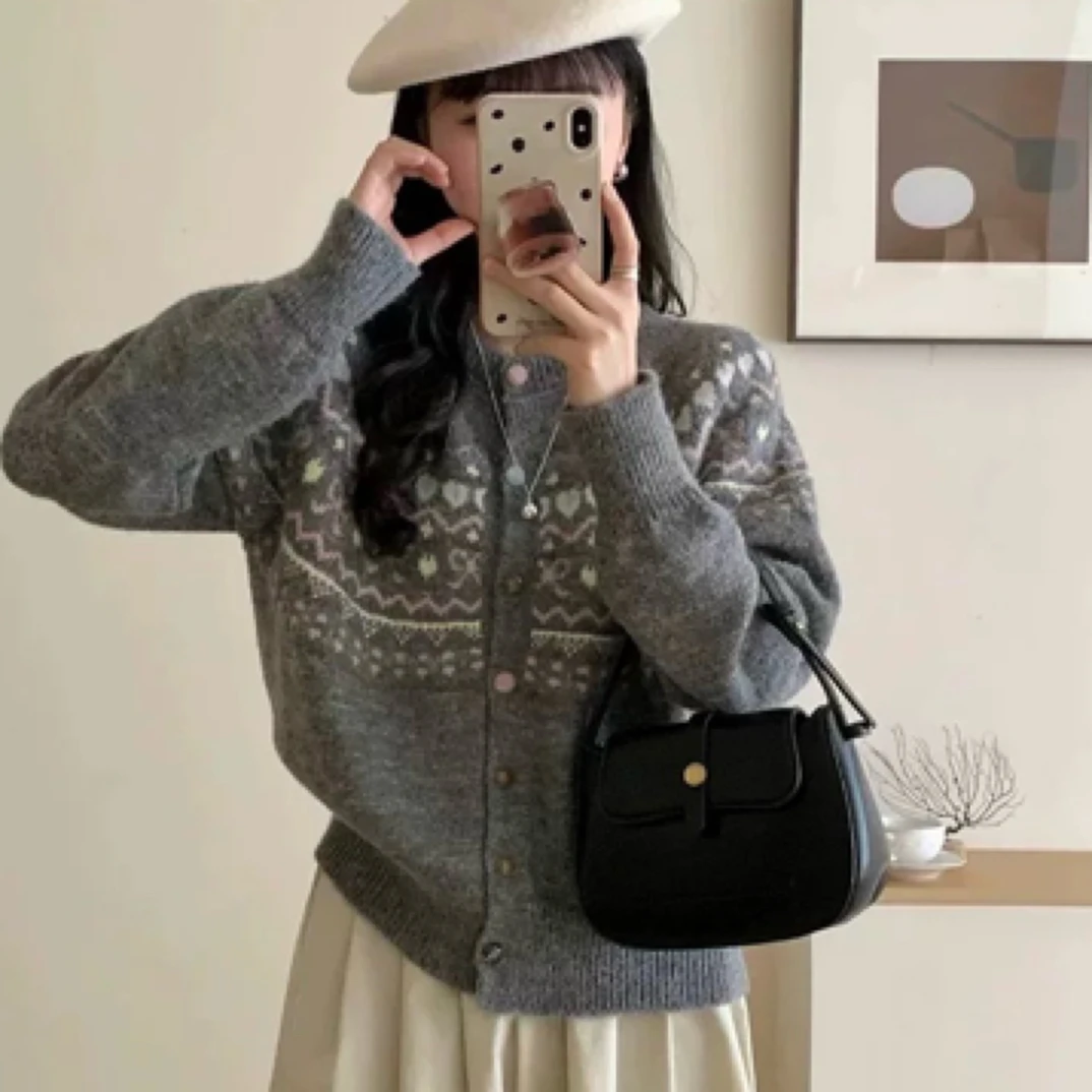 冬季褶皱韩版毛针织衫v领针织衫百搭修身显瘦女装时尚设计感