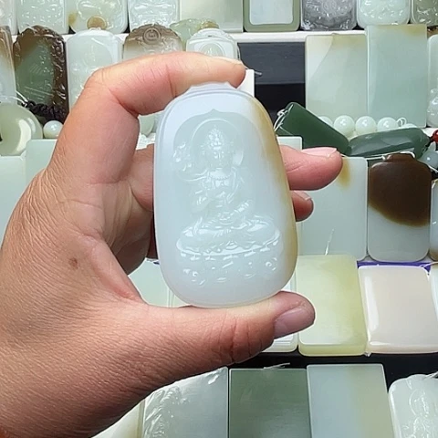 颈饰未镶嵌和田玉无*