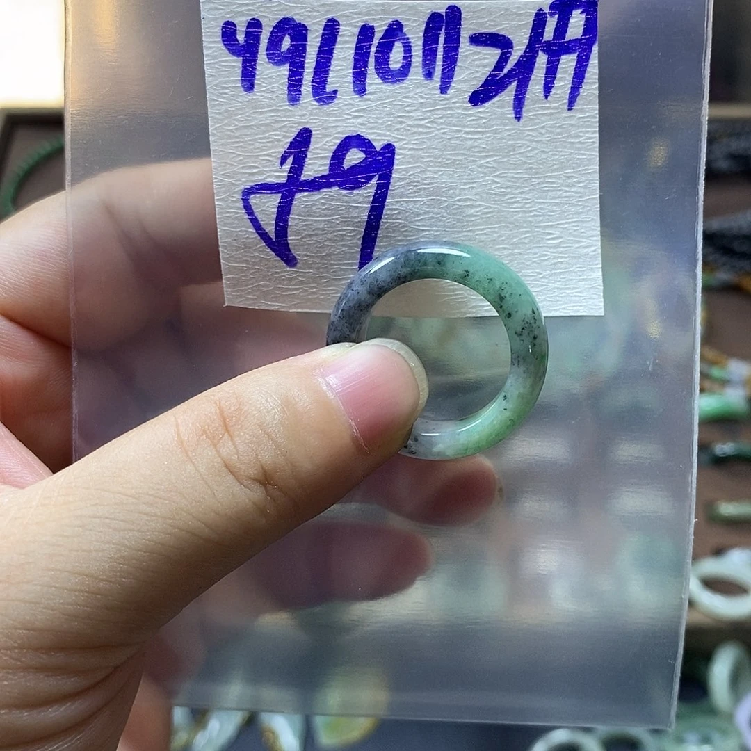 未镶嵌定制翡翠翡翠