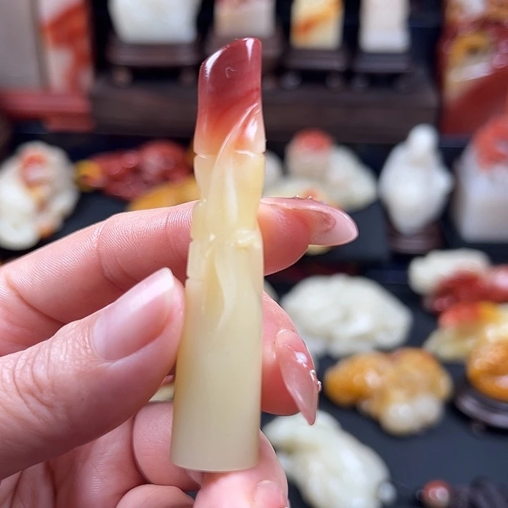 寿山石老性芙蓉石