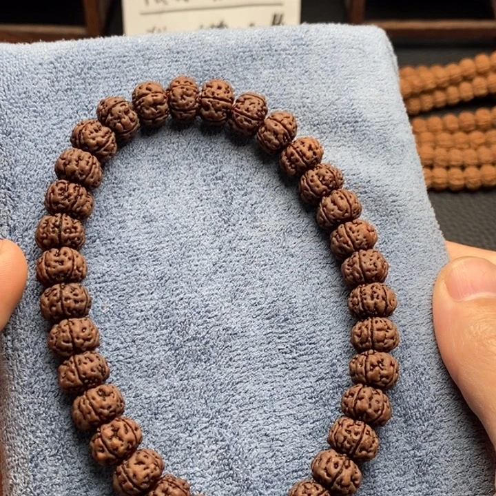 还***拳金刚菩提吊坠老树王