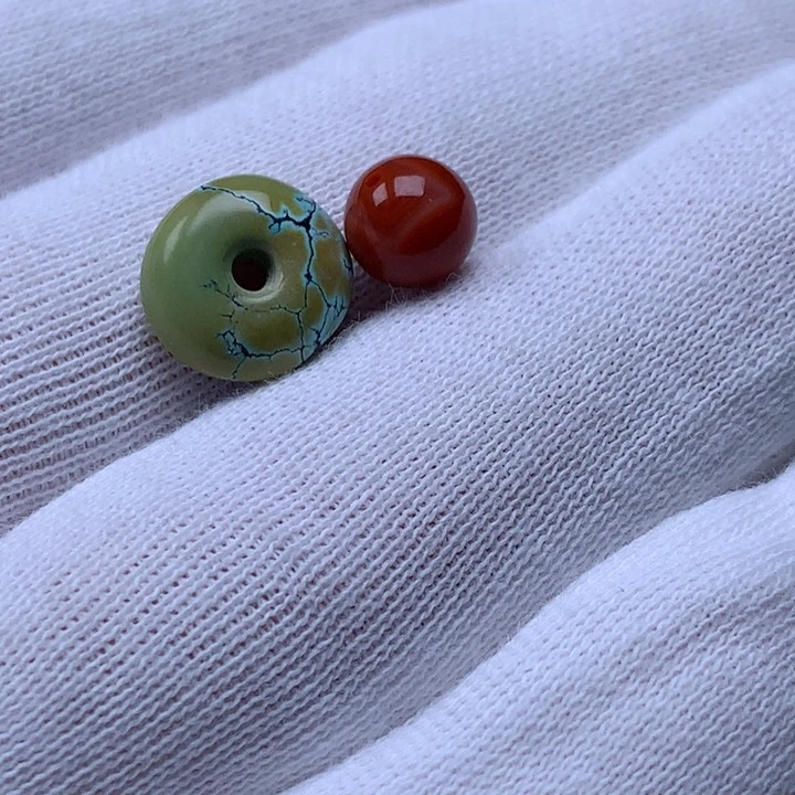 南红玛瑙未镶嵌珠宝奇石